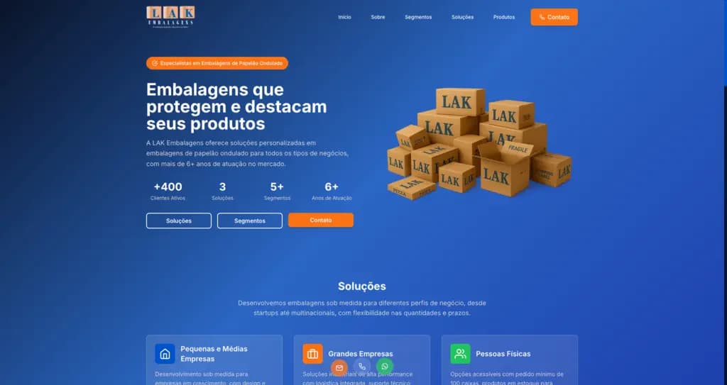 The LAK Embalagens homepage, presenting custom corrugated cardboard packaging